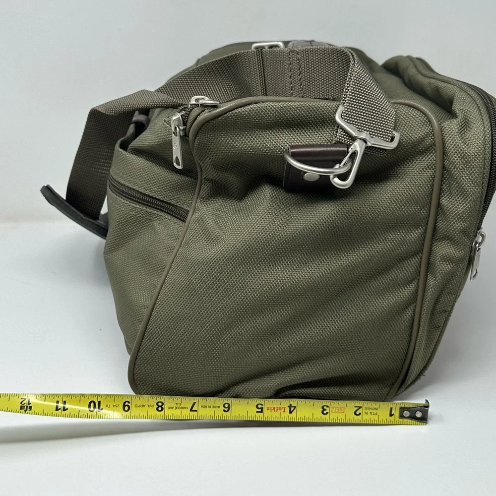 Vintage American Tourister 14”x10”x7” Luggage Carry On Duffle Bag Green Z2